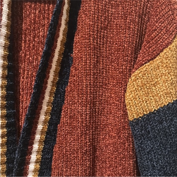 BRICK MULTI STRIPED CHENILLE CABLE KNIT CARDIGAN - Picture 5 of 6